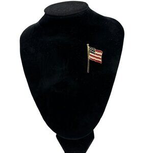 Vintage American Flag Brooch Gold Tone Red White Blue Patriotic Independence
